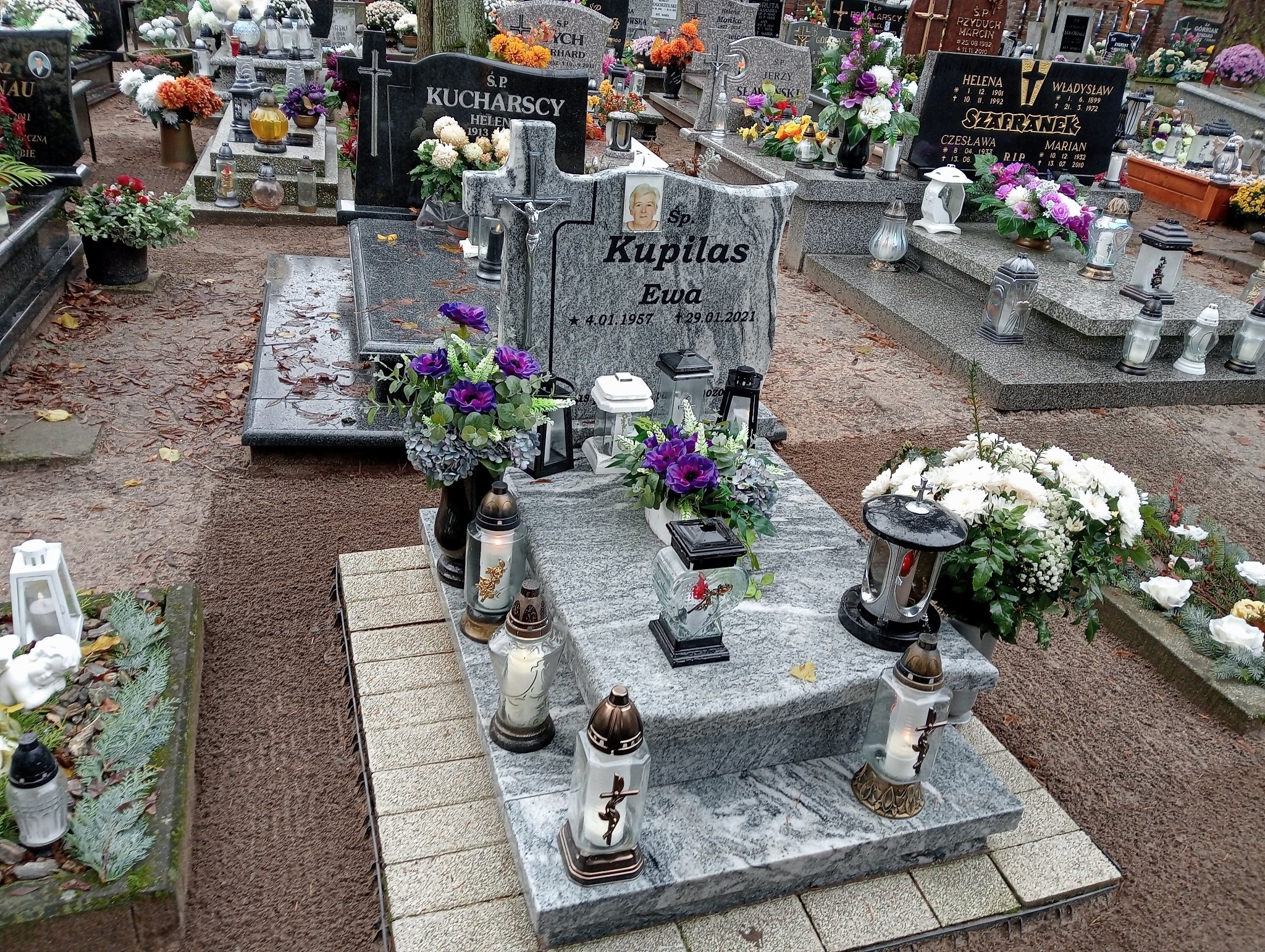 Grób Ewa Kupilas