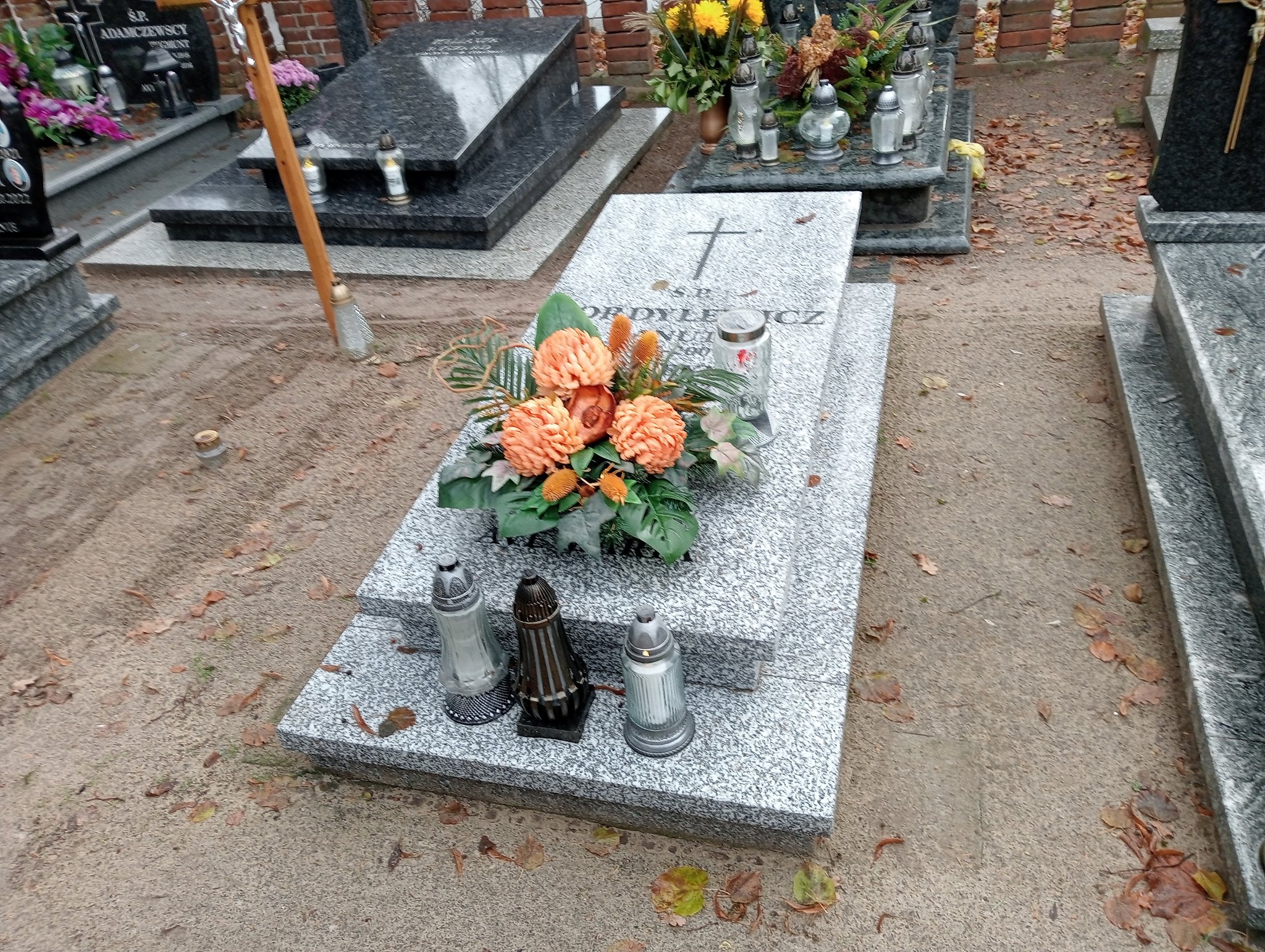 Grób Danuta Kordylewicz