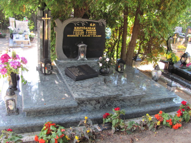 Grób Leszek Krzyżaniak